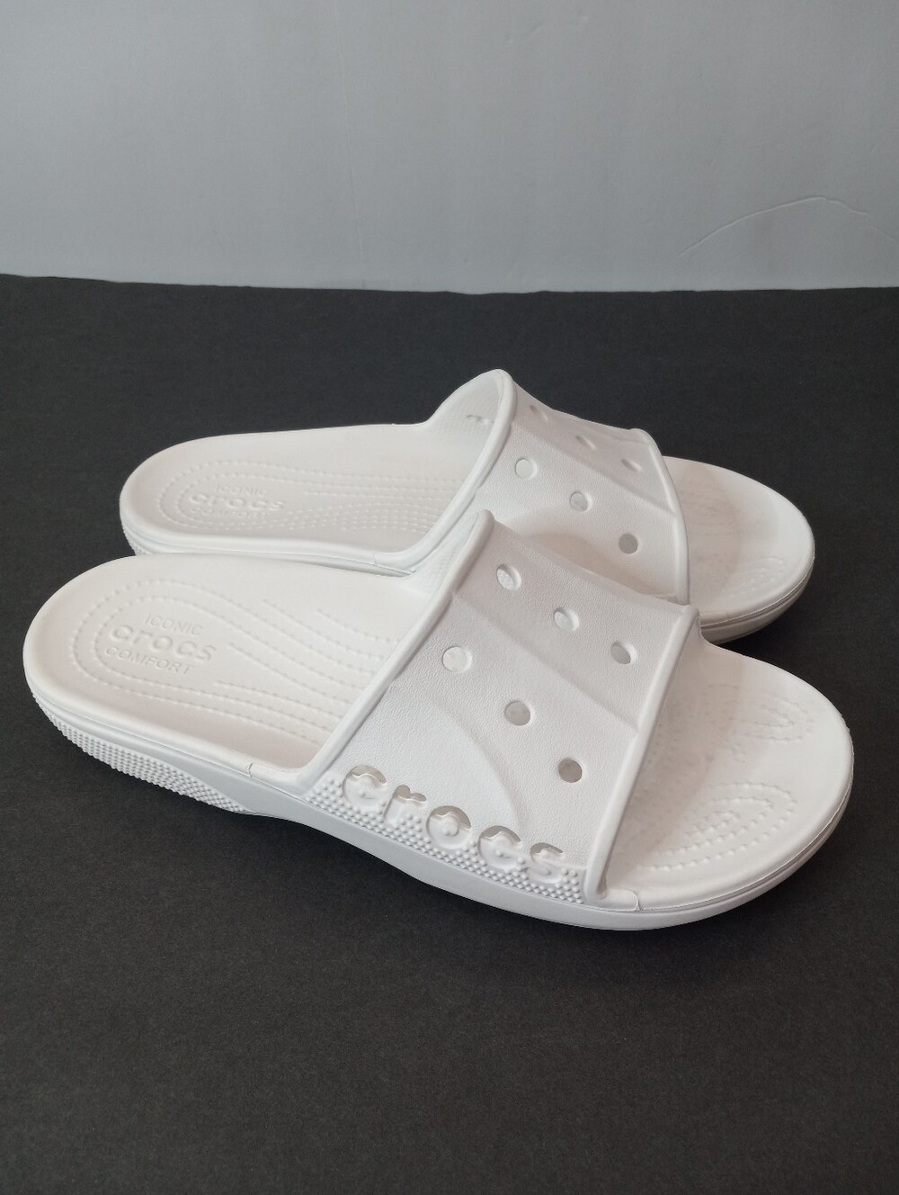 Crocs Iconic Comfort White Slip-On Slide Sandals